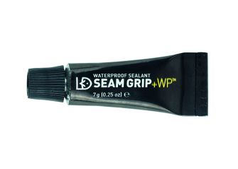 Kit di riparazione sul campo GearAid Seam Grip +WP 7 g Seam Grip e 2 patch