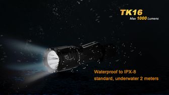 LED baterka Fenix TK16 1000lumen rozsvietená 